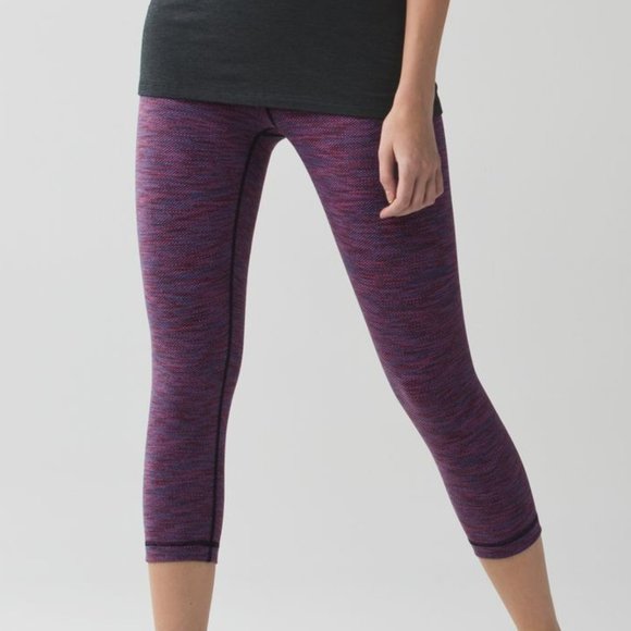 lululemon athletica Pants - Lululemon Wunder Under Crop II (Roll Down) Size 10 Diamond Jacquard Space Dye